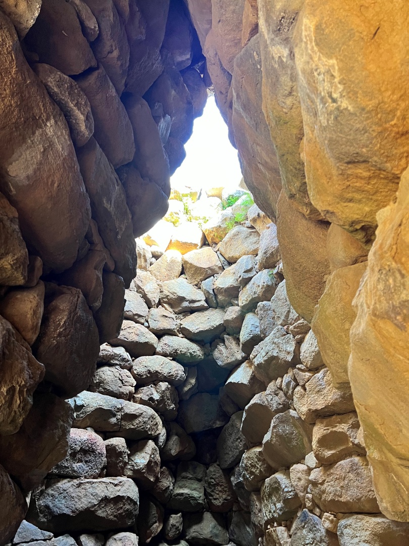 nuraghe-la-prisgiona-vicino-arzachena