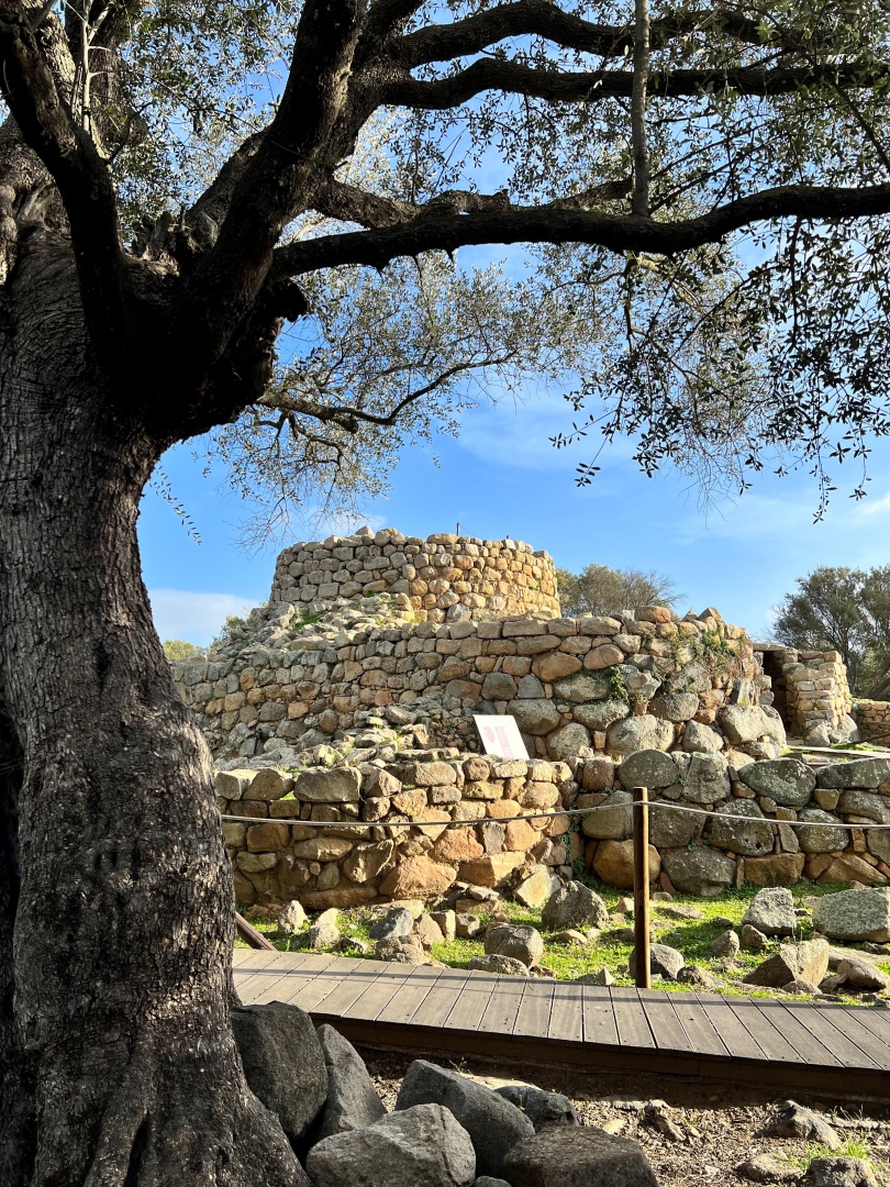 nuraghe la prisgiona arzachena olbia